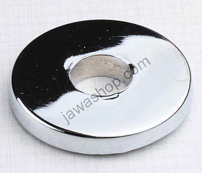 Cover of rear wheel bearing - chrome (CZ 125 150 C) / 