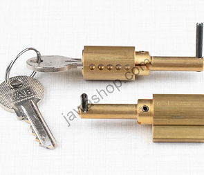 Lock of side battery and tool box (Jawa CZ 125 175 250 350 Kyvacka) / 